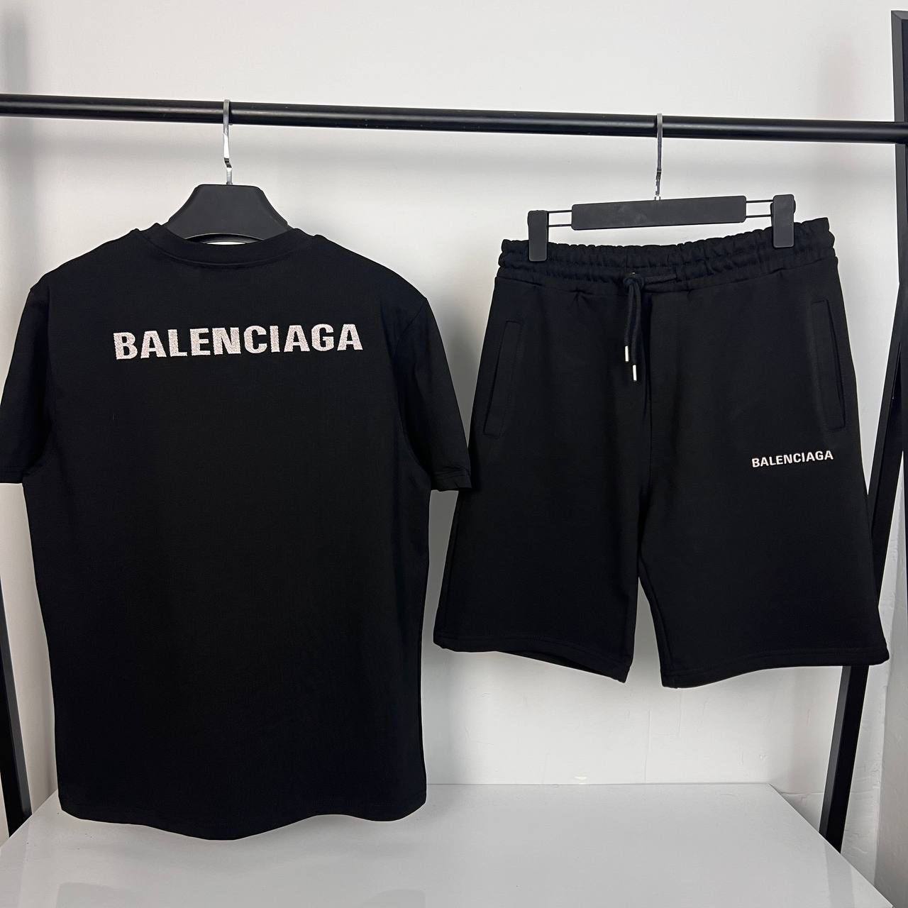 Balenciaga-shirt & Shorts set