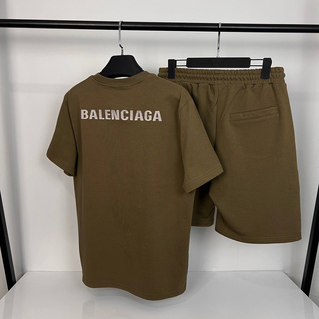 Balenciaga-shirt & Shorts set