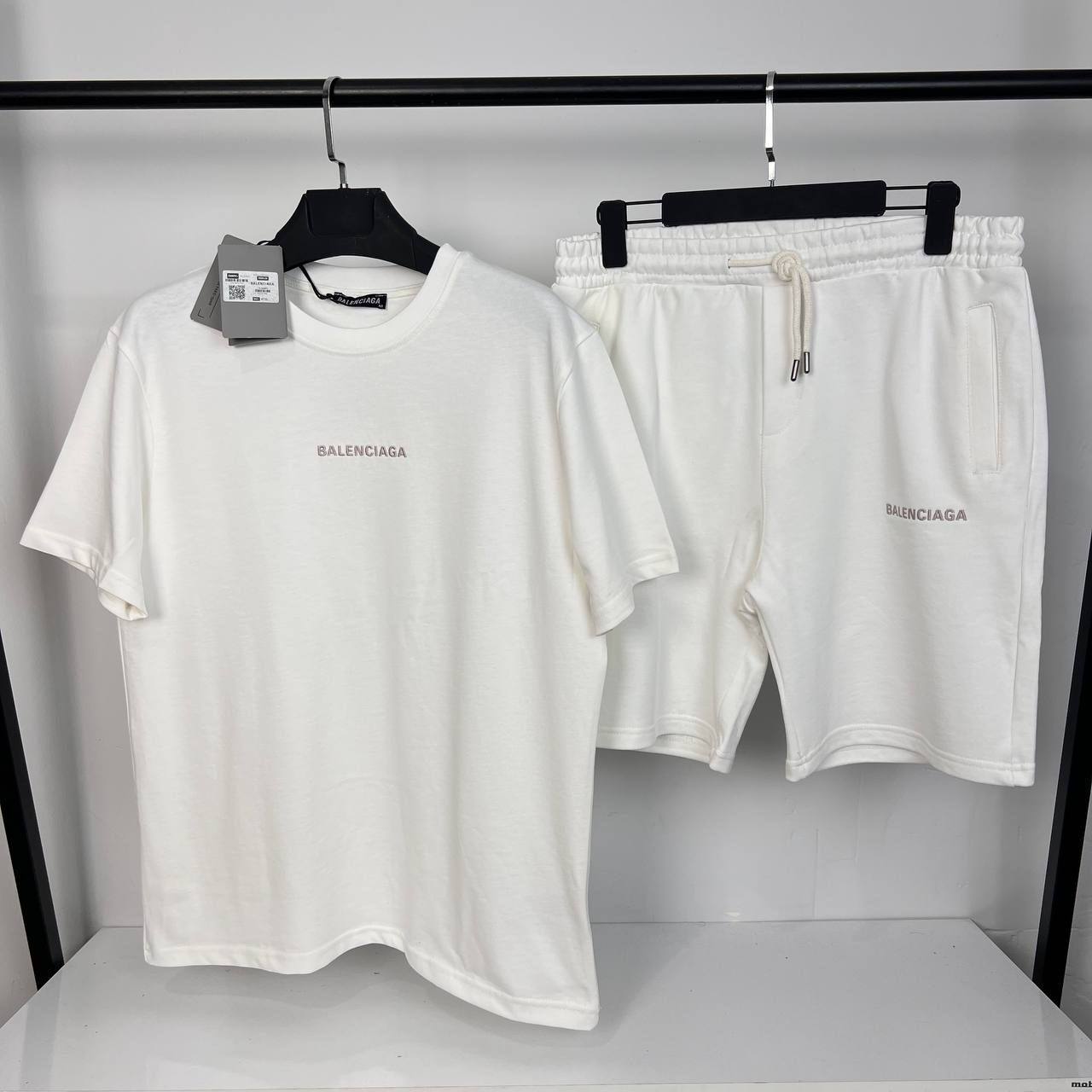 Balenciaga-shirt & Shorts set